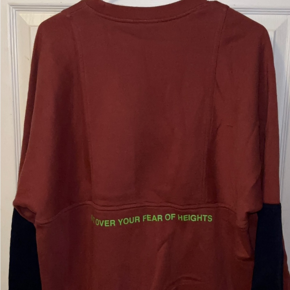 Nike Men's Maroon and Dark Blue Crewneck Sweater - Picture 4 of 4